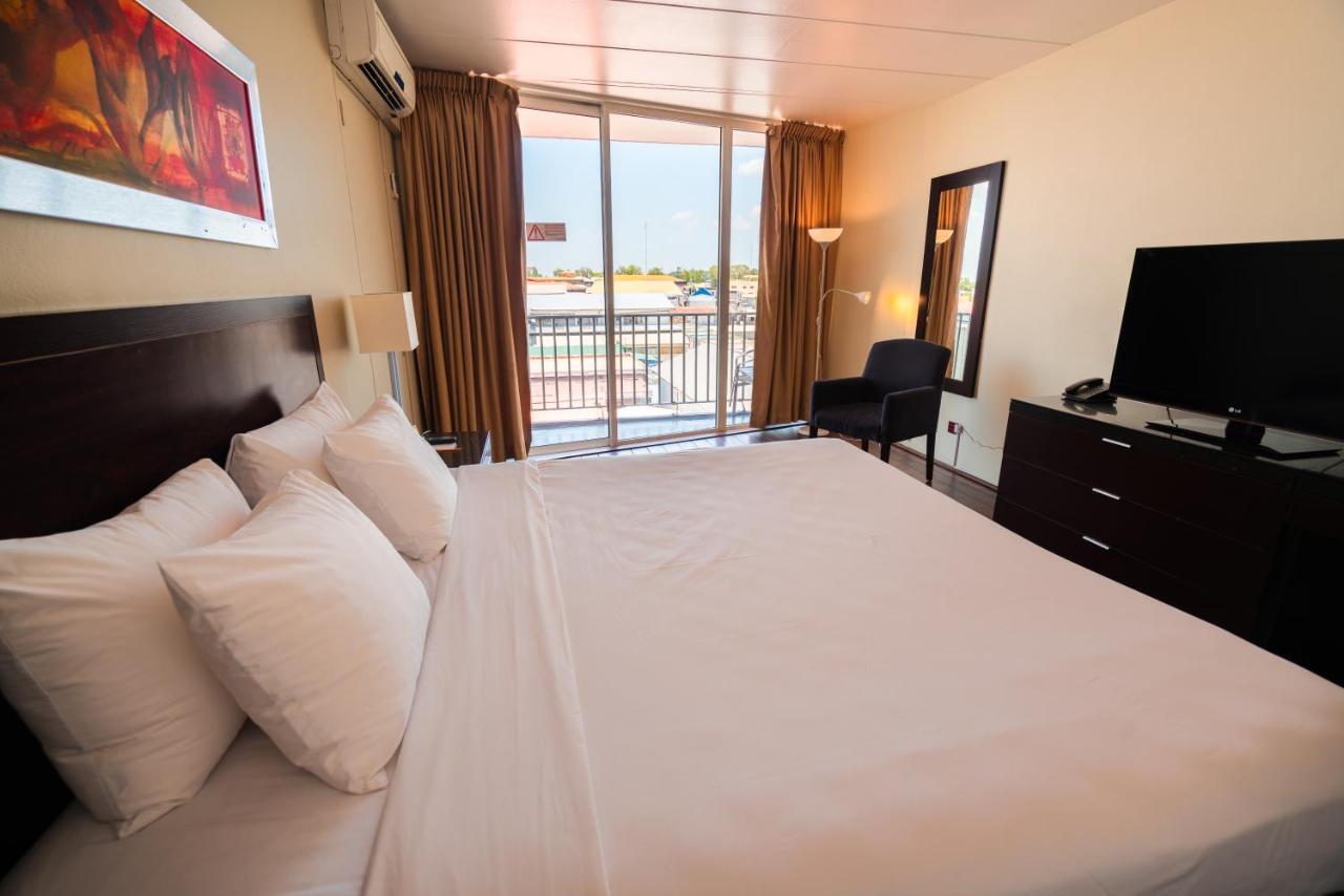Radisson Hotel Paramaribo Exterior photo